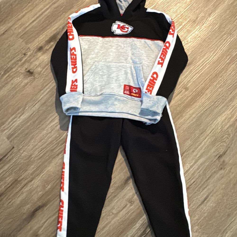 Kansas City Chiefs Hoodie and Pants Set